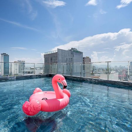 The Dream Suite Da Nang Bagian luar foto